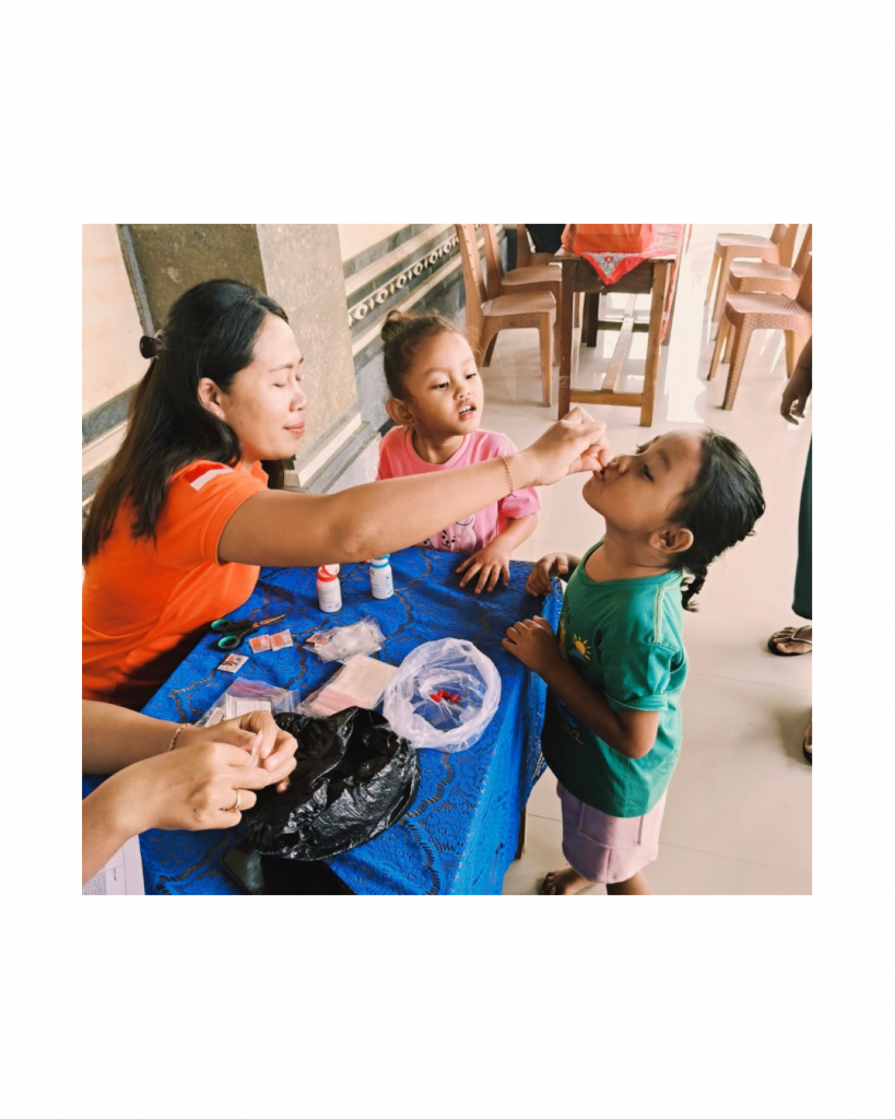 Pelaksanaan Posyandu Balita dan Posyandu Lansia di Desa Mambal